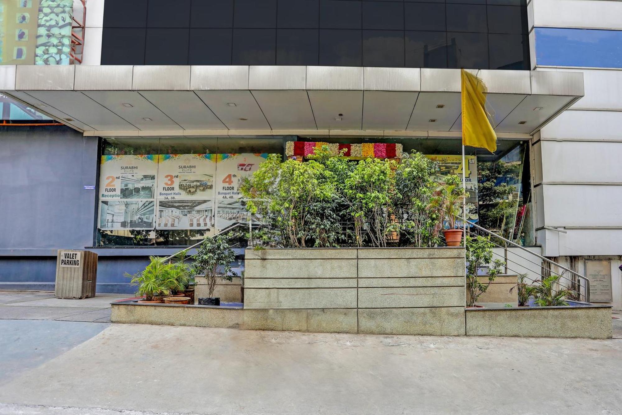 Capital O Surabhi Elite Near Miraj Cinemas - Shalini Shivani Sururnagar Zewnętrze zdjęcie